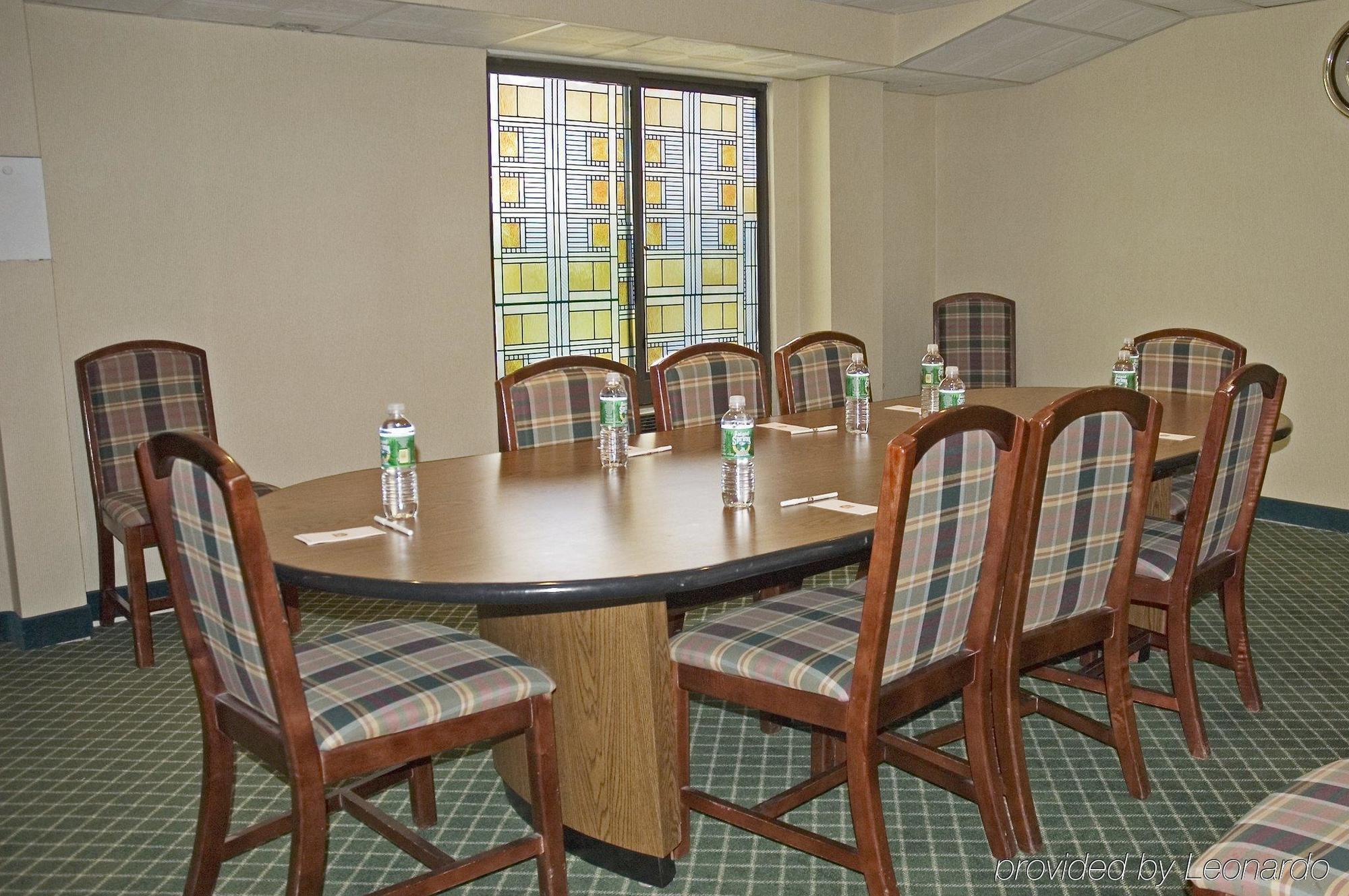 Clarion 2* Nashua